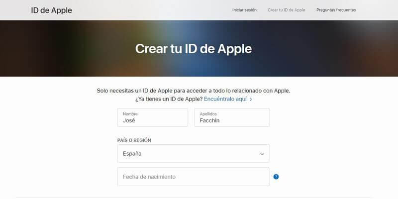 Accede al formulario de creación de cuenta Apple